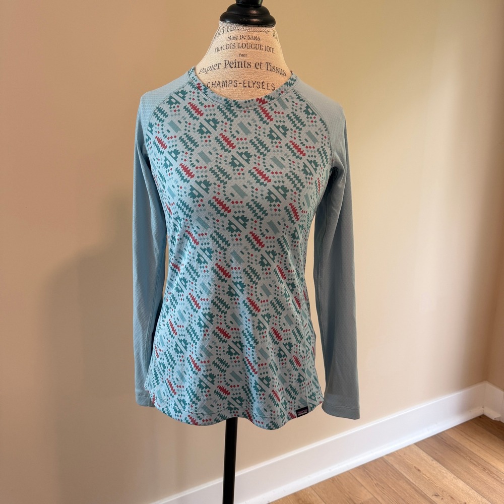 Patagonia Women's Midweight‎ Blue Geometric Caplene Long Sleeve Shirt Size M